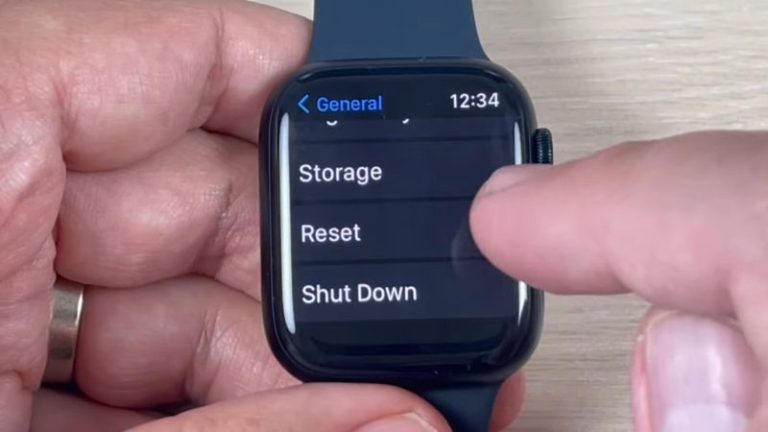 factory reset iwatch series 8