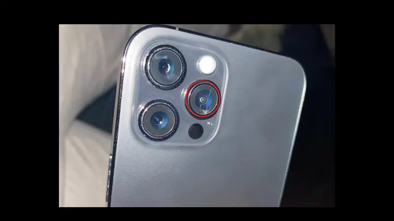 iPhone 12 Pro: стоимость замены объектива камеры